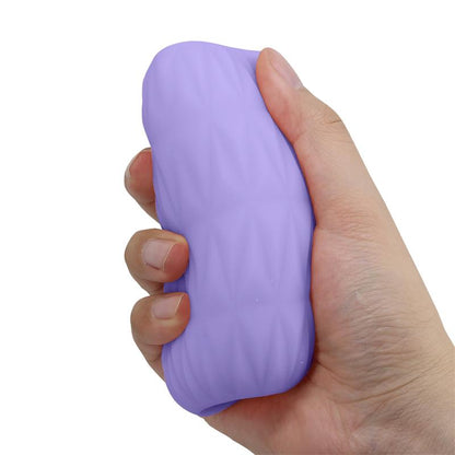 Athena Alice Display 15 Masturbador